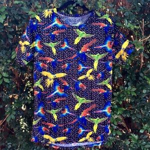 Men’s  Birds Parrots Dots Black Tee